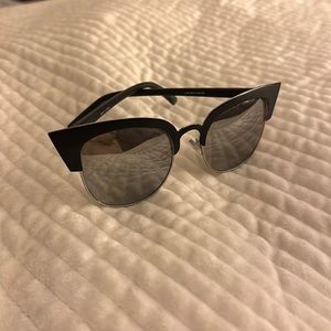 ⭐️Mirror lens sunglasses